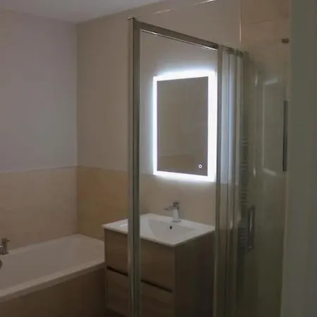 New Street - Feriehus *