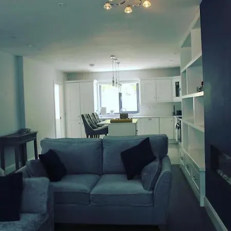 Сasa de vacaciones New Street -